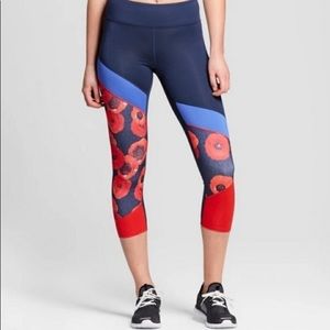 Capri Leggins with Poppies!